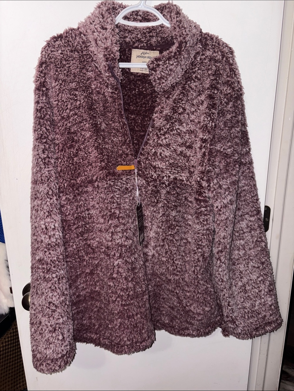 NWT XL Plush Teddy Jacket in Mauve(purple/white) PTP26-29”